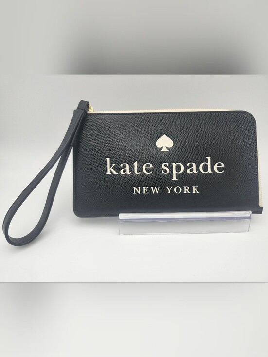 kate spade Handbags - New Without Tags Kate Spade Black Wristlet Pouch